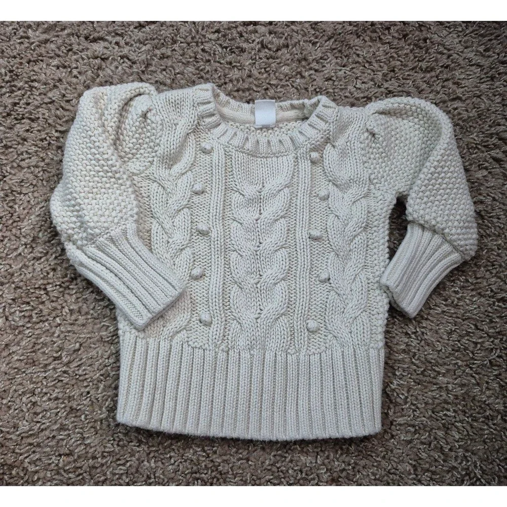 Baby gap girls knit sweater size 12-18 months- cream
